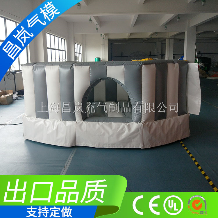 廠家專業(yè)定做 充氣跳床 簡(jiǎn)單大氣的兒童充氣城堡四周圍墻的充氣跳床蹦床 網(wǎng)紅餐廳親子餐廳充氣城堡 黑白灰啞光充氣城堡跳跳床定制
